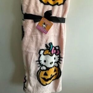 Hello kitty Halloween throw blanket